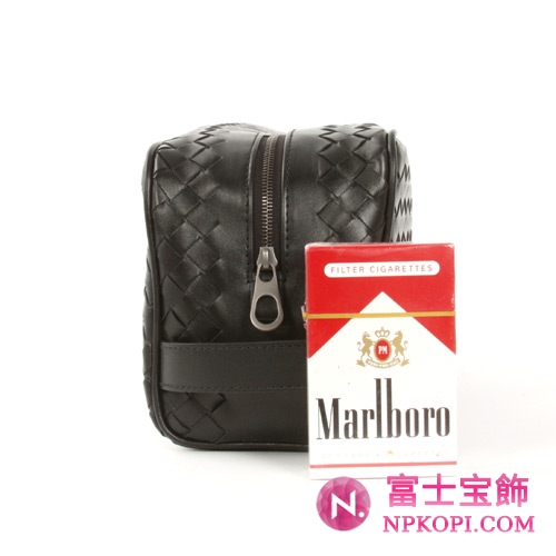 Bottega Veneta/ボッテガ・ヴェネタ カーフレザー セカンドバッグ ブラック 174361V46511000